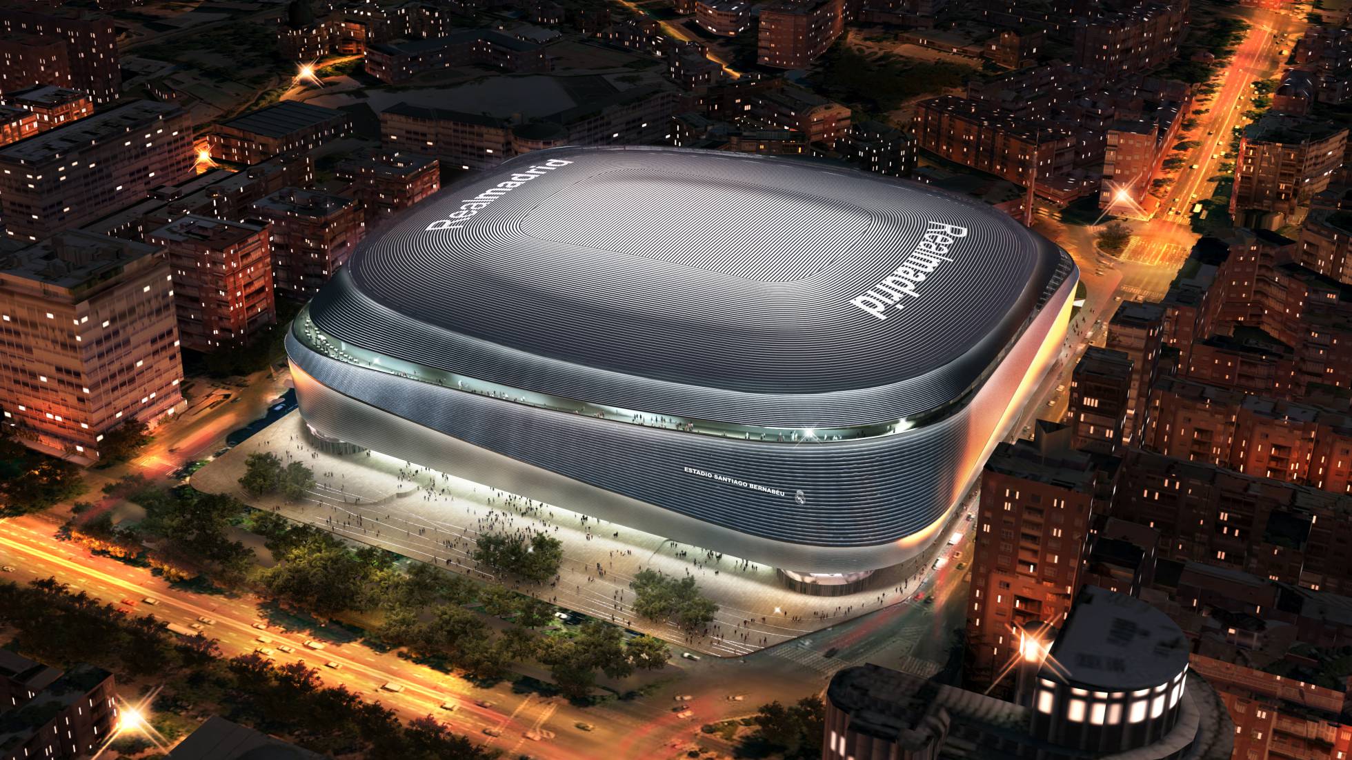 El Real Madrid abre tienda oficial en el Bernabéu con descuento del 30%