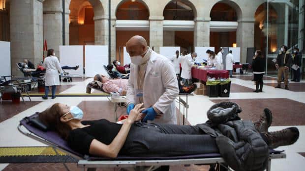 Impresionante respuesta de los madrileños para donar sangre