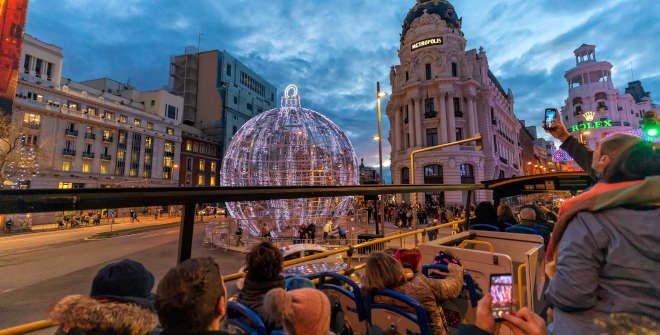 Naviluz 2021 recorrerá las calles de Madrid para vivir las luces navideñas
