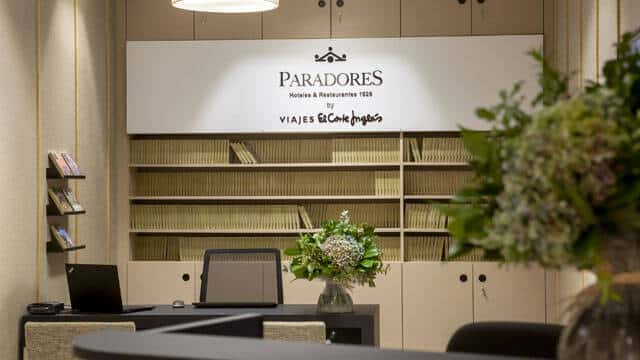 Paradores abre su primera tienda en Madrid y ofrece noches por 65 euros